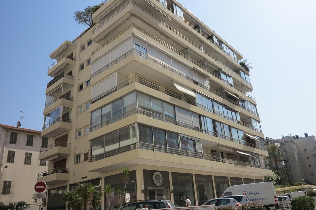 Appartement Viva Riviera - 1 Rue Victor Cousin *